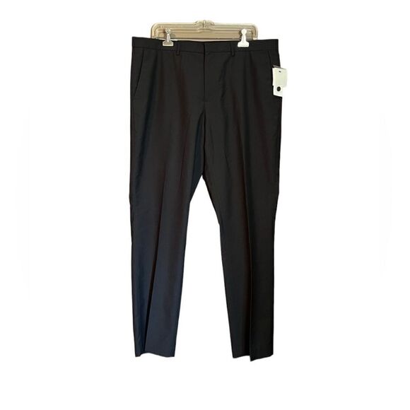 NWT! Calvin Klein slim fit black life style pants. Size 38x32 - Picture 1 of 11